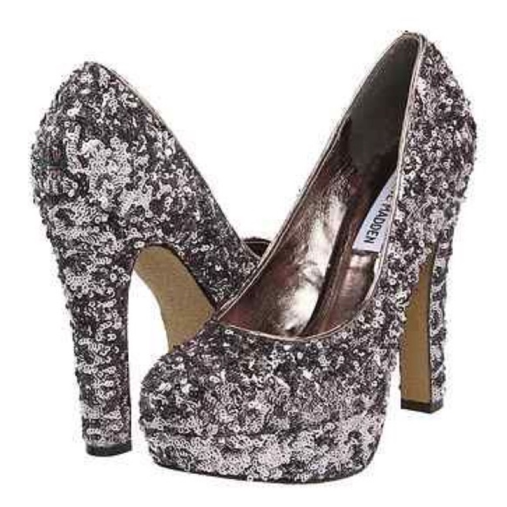 Steve Madden P-Rebaa Silver Sequin Pumps